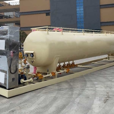 De Cilinderbenzinestation 2 Vullende Schaal 2 van LPG van Q370R 5m3 Pomp