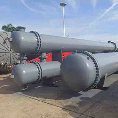 4 Mpa SS 304 Shell And Coil Evaporator 300 Graad Tubulair Ruilmiddel